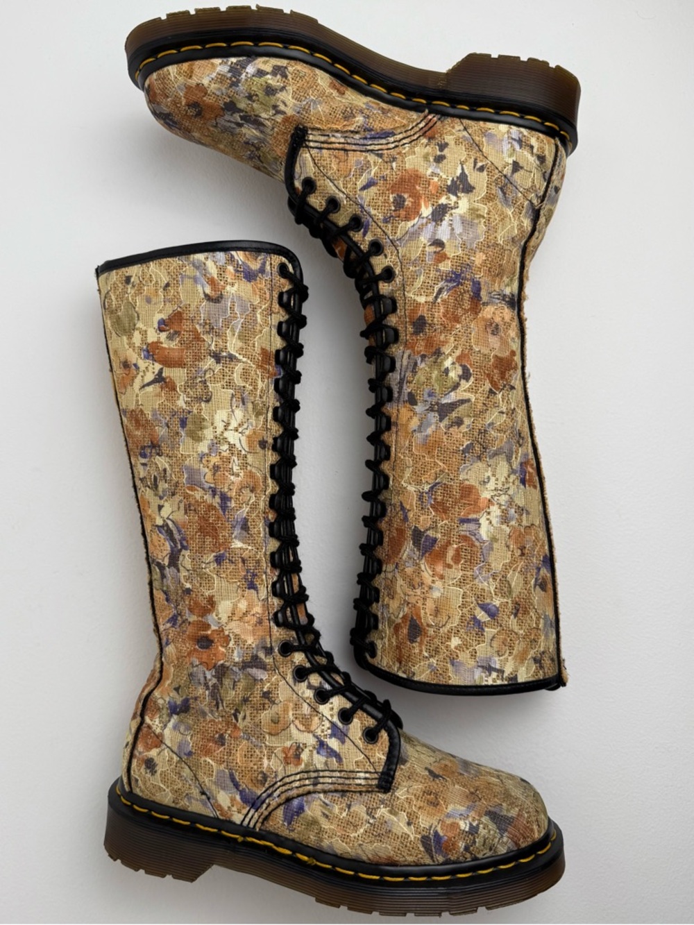 Vintage Dr. Martens England Burlap Floral Lace Fabric Tall Boho MIE Boots UK 5